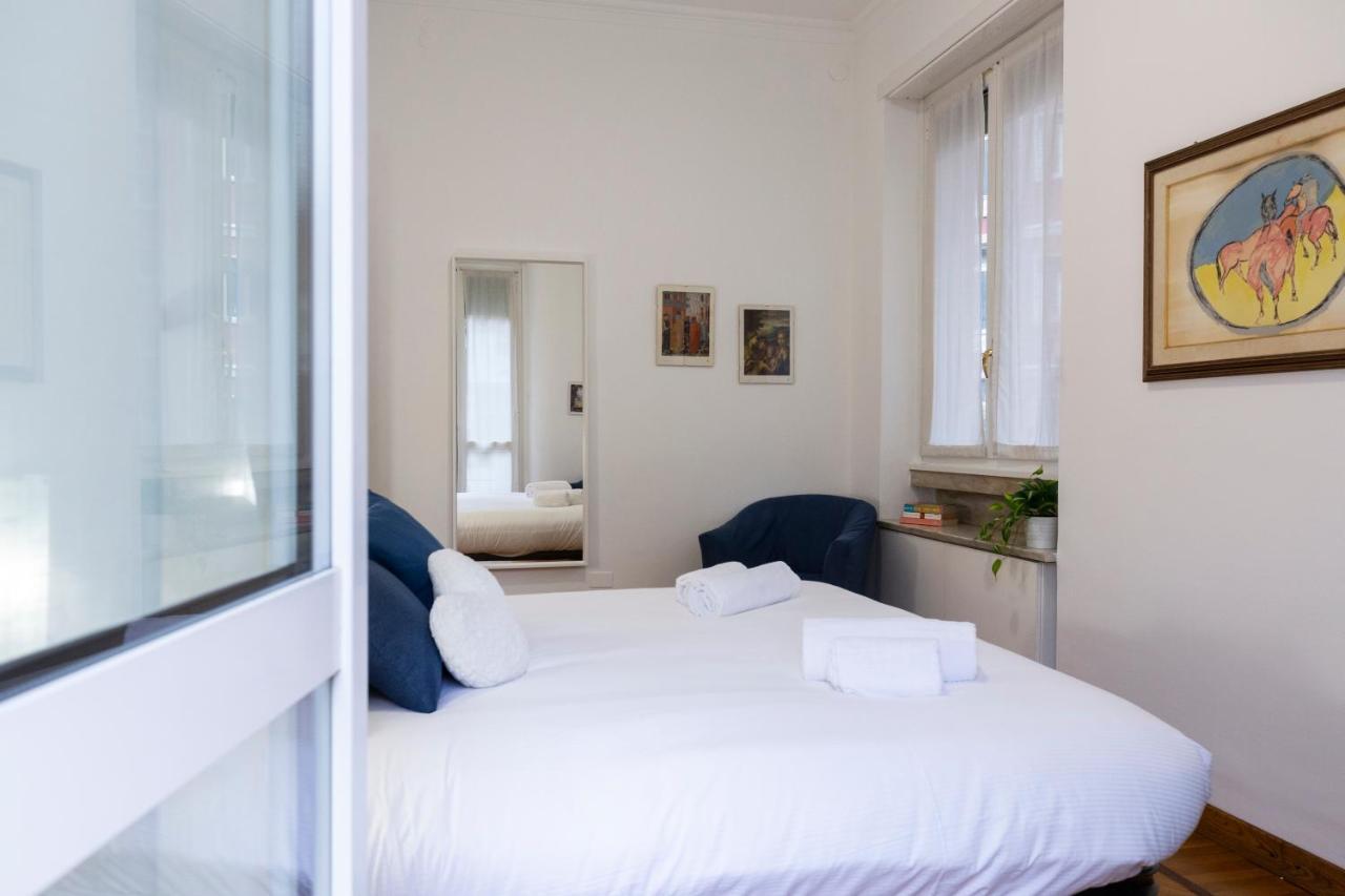 Living Isola Apartment Milan Exterior photo